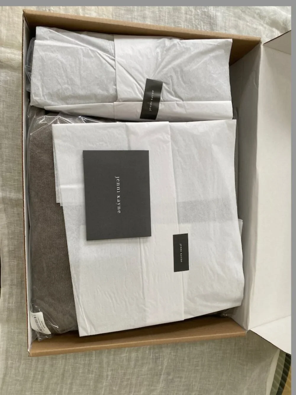 *NWT* Jenni Kayne Sonoma Throw (46